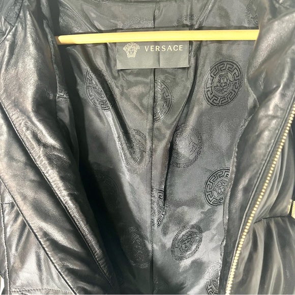 Versace Lambskin Goose PRISTINE Down Jacket Hood Coat Medusa 38 Medium Leather - Picture 5 of 13